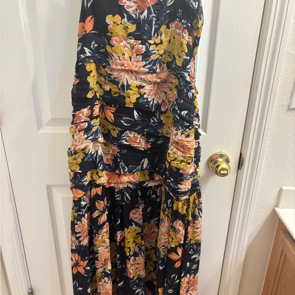 Floral Ruffle Dress - Picture 9 of 9